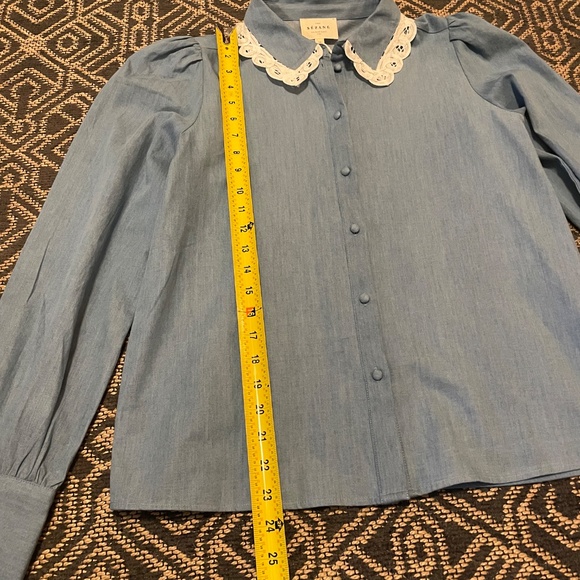 NWT Sezane Helio Shirt 100% Cotton Blouse Chambray- Size 36 or 4 US - Picture 3 of 8